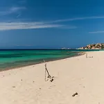 Petri Marini מלון 3*