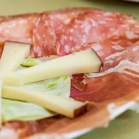 Petri Marini 3* أغلينتو