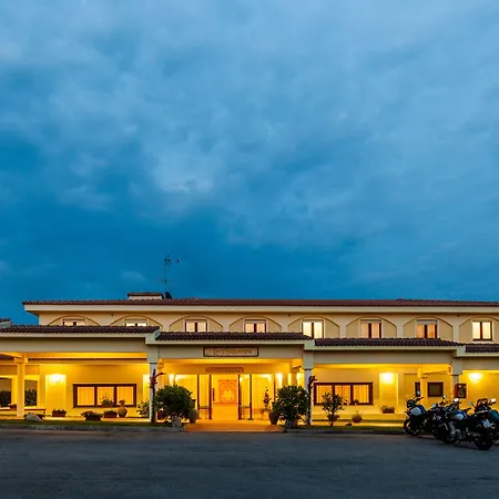 Petri Marini Hotel