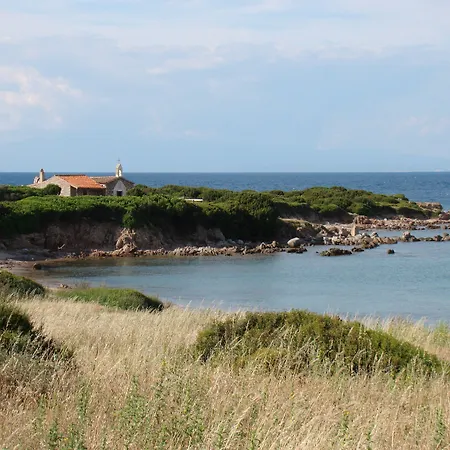 Petri Marini 3* أغلينتو